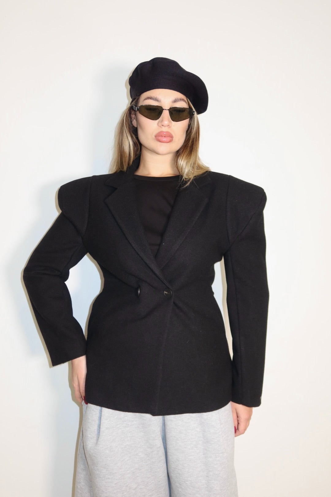 Selected Variant Image