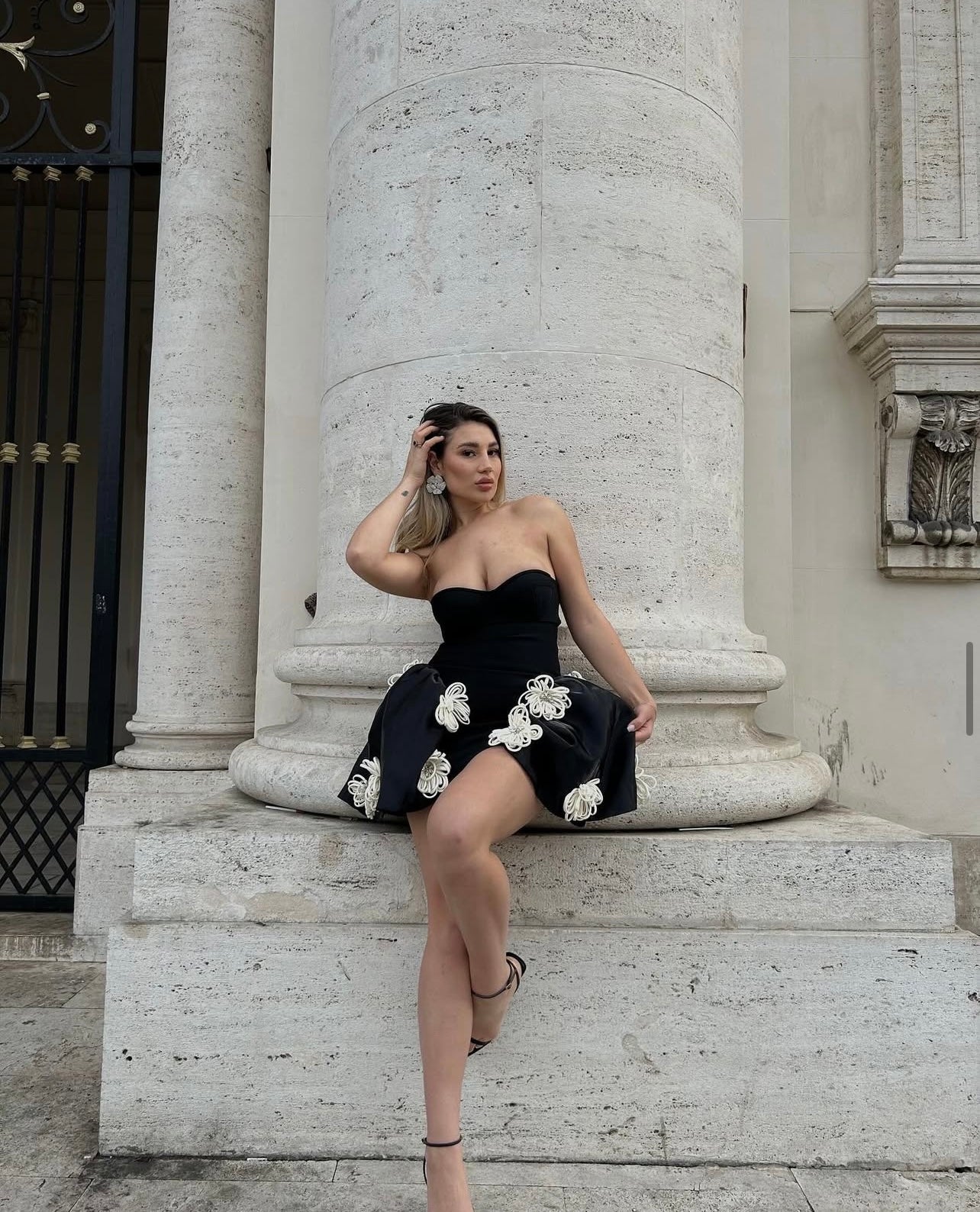 Selected Variant Image